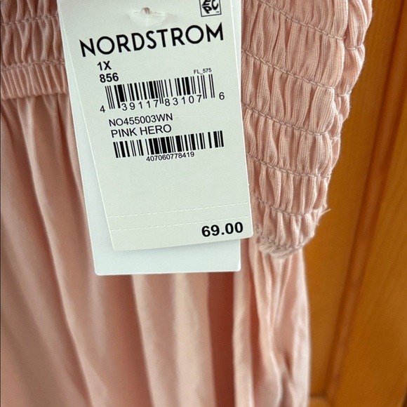 Nordstrom Peach Nightgown with Ruched Top and Ruffle Sleeve (NWT) - Picture 4 of 5